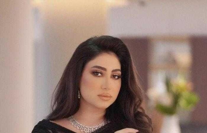 برقم خيالي.. لن تصدق سعر جمبسوت الفنانة بوسي